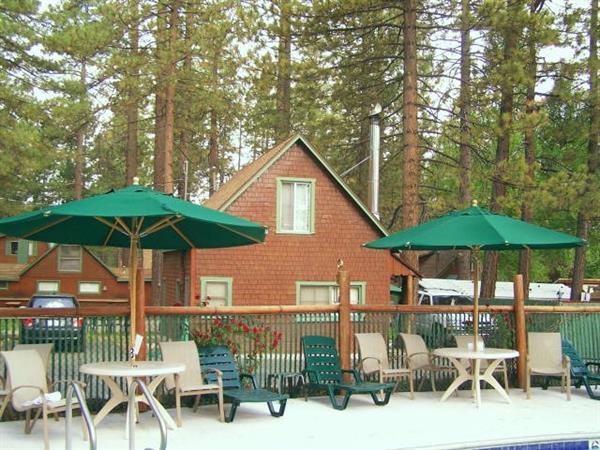 Thb Golden Bear Cottages Hotel In Big Bear Lake