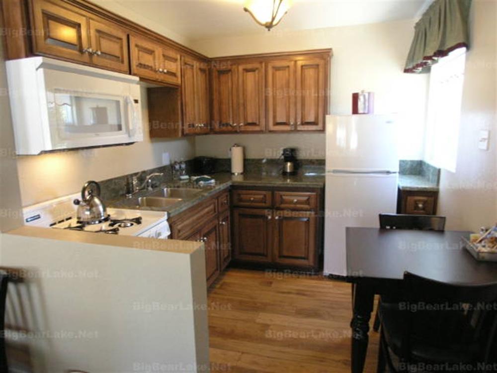 Bay Meadows Resort 10