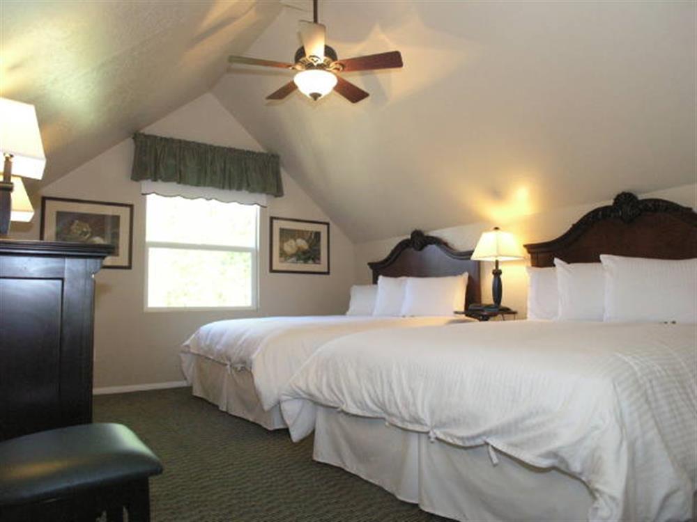 Bay Meadows Resort 25