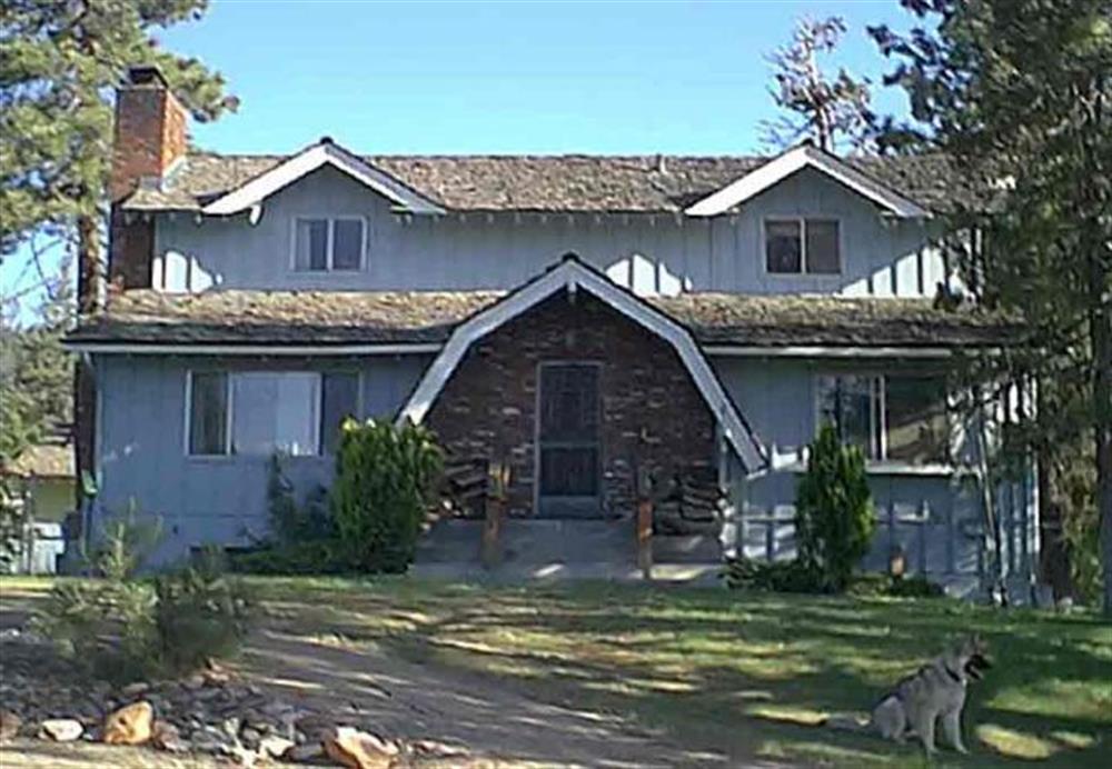 Big Bear Hostel