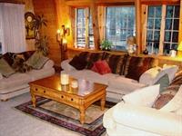 Celebrity Mountain Vacation Rentals 12