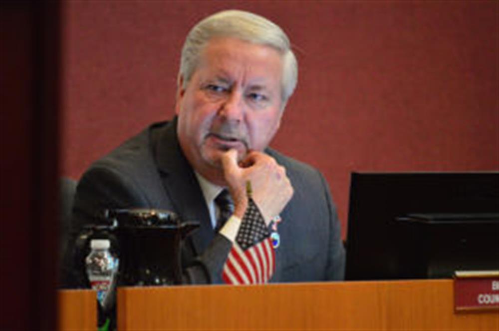 JAHN Mayor Pro 2016