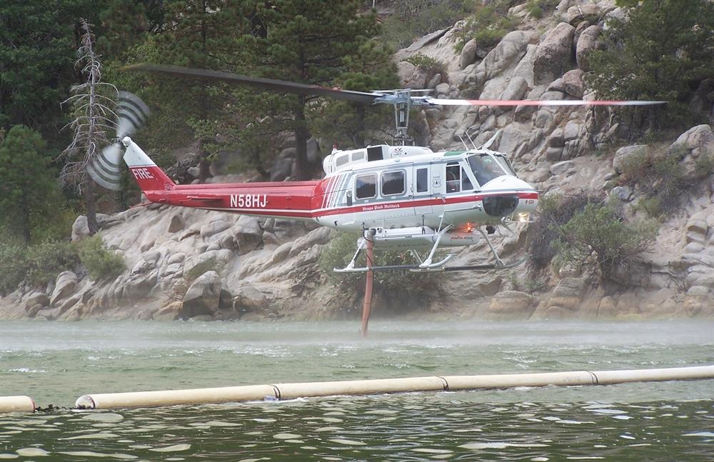 BB Lake MWD heli dipping near the boomline 2007