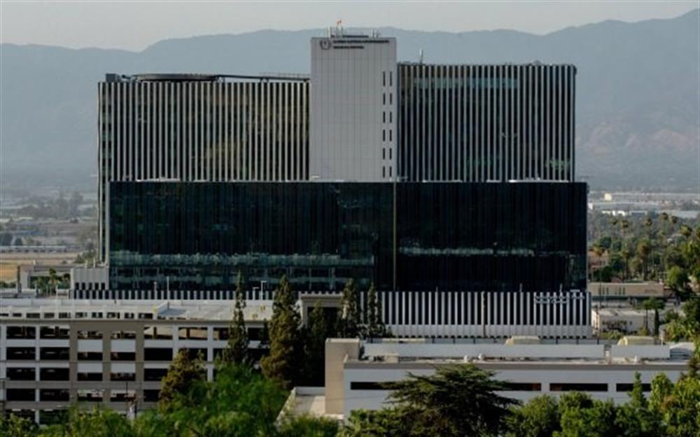 Loma Linda new Hos opens 08-21
