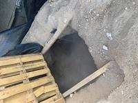 SBCo Sheriff MET suspects hide in bunker 0121b
