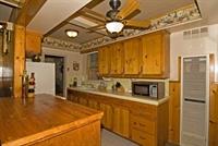 Golden Bear Cottages 22