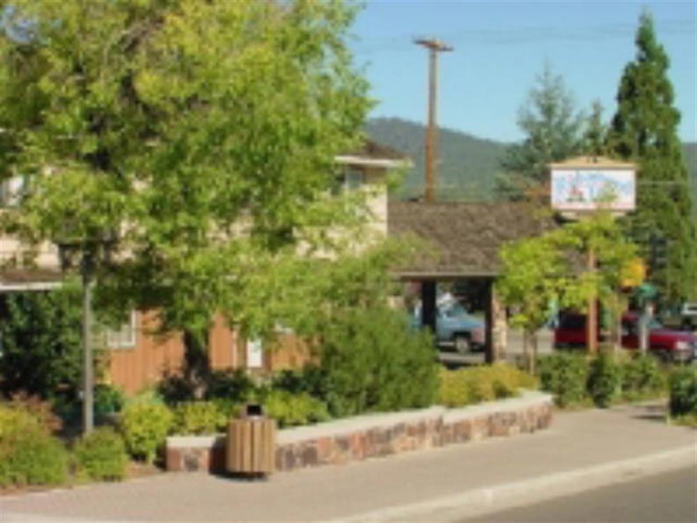 Robinhood Resort