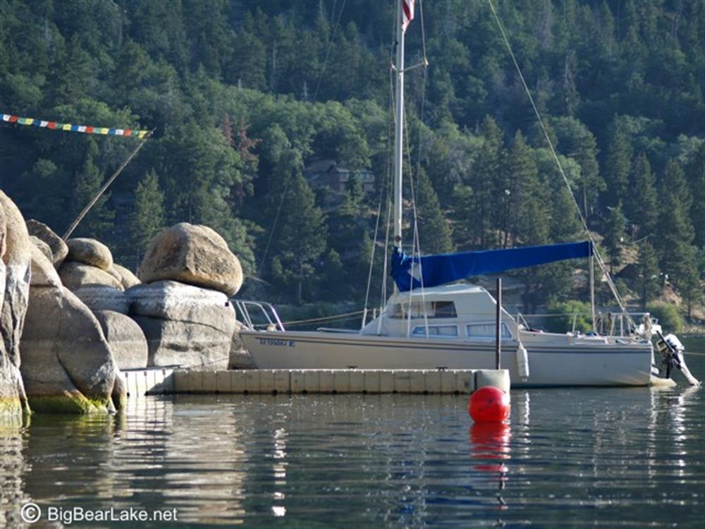 A perfect morning on Big Bear Lake