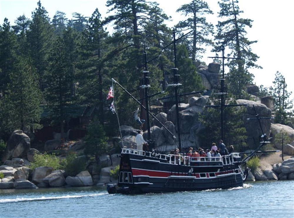 Big Bear Pirate Ship 4