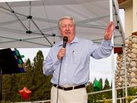 The Mayor speaks at Big Bear Alpine Zoo Event