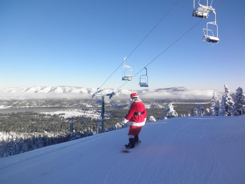 Bear Mt Santa 2011