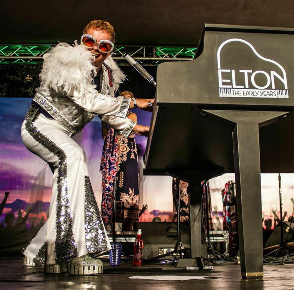 Kenny Metcalf as Elton (2)[1]