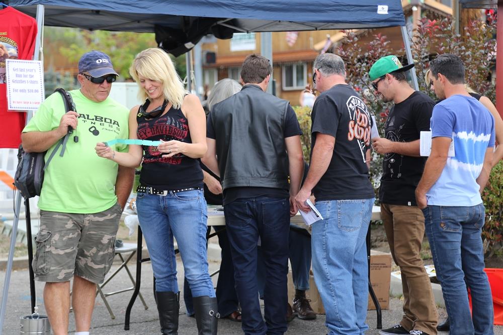 Run_for_Grizzly_2014_IMG_2372[1]