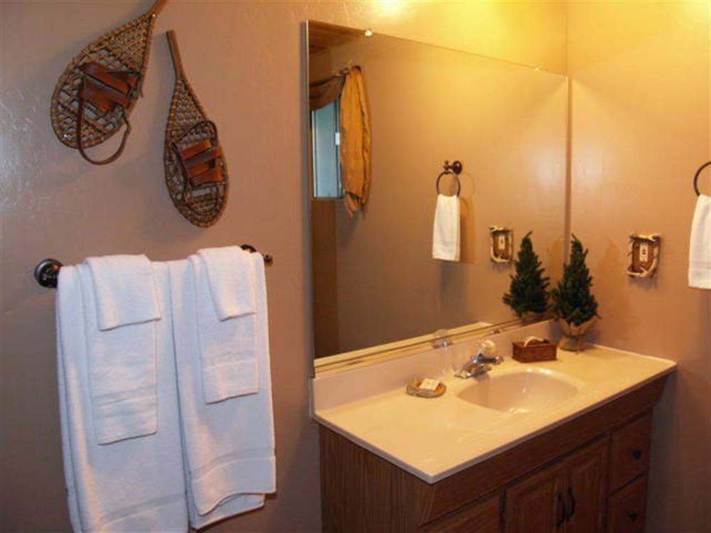 Goldmine Lodge  18