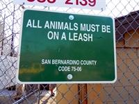 Pets allowed sign