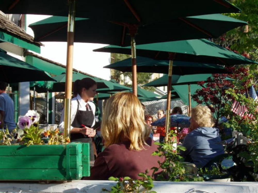 Paoli's Italian Country Kitchen 2