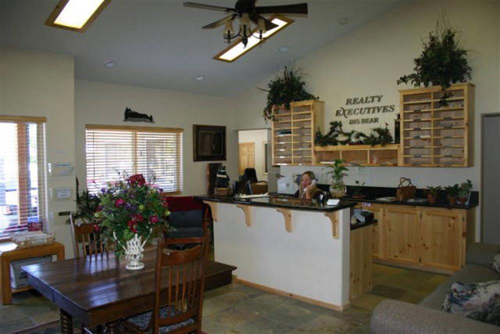 Realty Executives 2